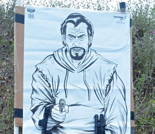 Tactical 20 Gauges: LSIs Escort Gladius vs. Remington 870 Pump