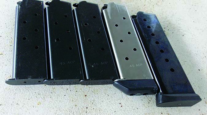 magazines with base pad