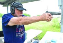 Dan Wesson Razorback 10mm Auto