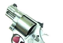 Why No Love for the 41 Magnum? S&W Performance Center Model 657-5 41 Magnum hand on grip 3
