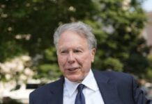 NY Judge Hands Former NRA Head Wayne LaPierre 10-Year Ban