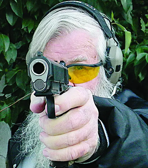 Dan Wesson Specialist Commander 01795 45 ACP